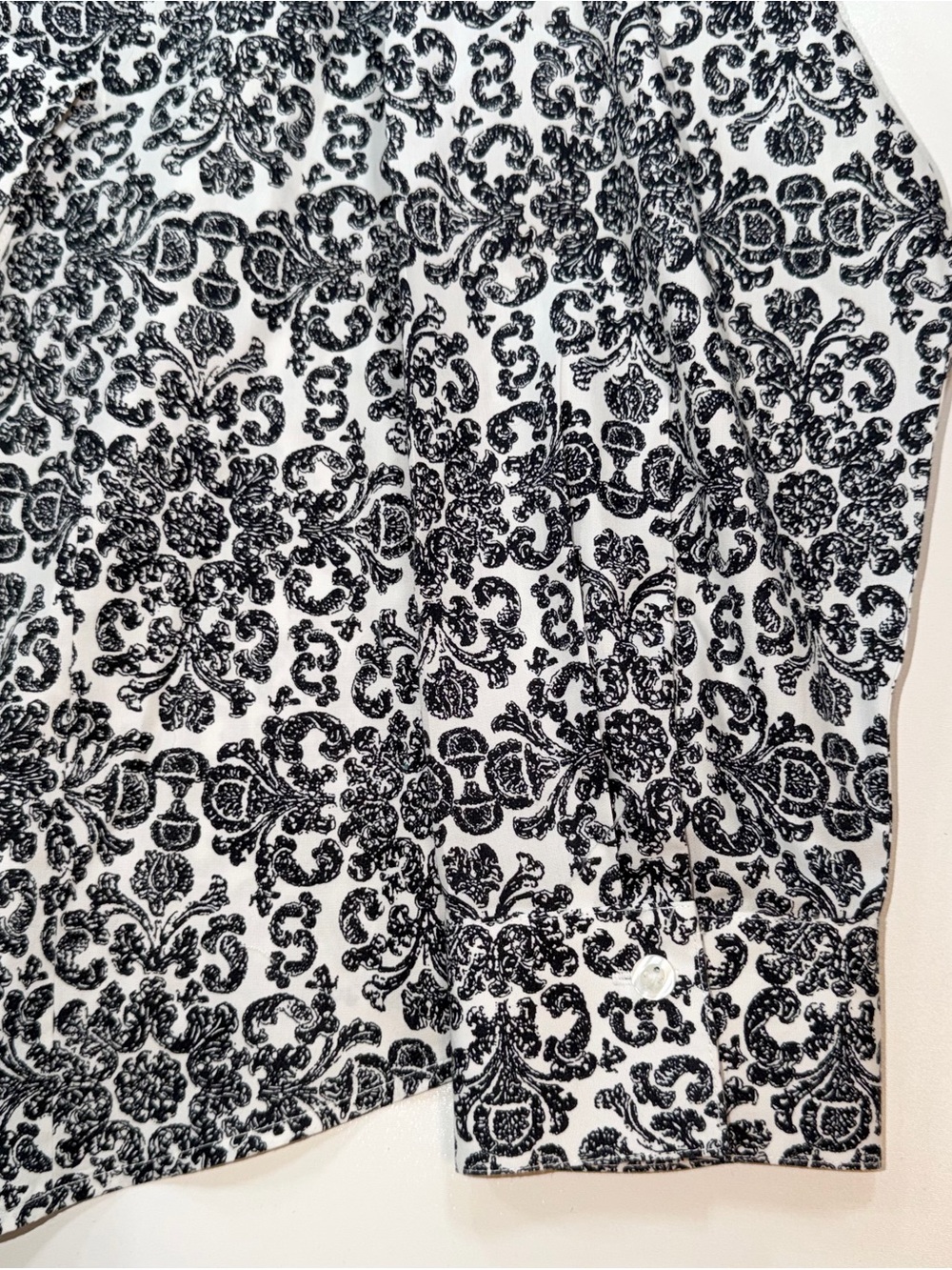 Chico's NO IRON Shirt Top Black White Button Up Long Sleeve Sz 2 L 12 NWT $85 - Picture 8 of 12